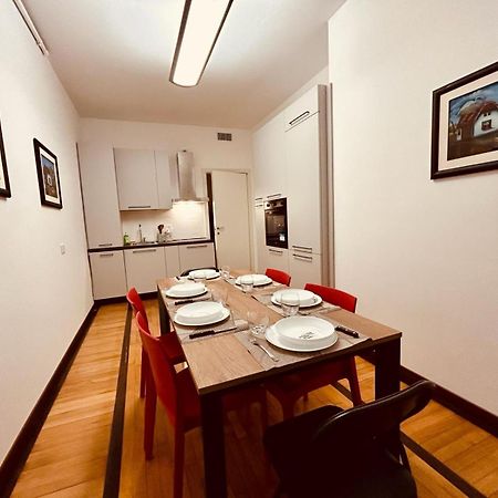 Kibilu - Via Medaglie D'Oro Centro Citta Con Parcheggio Varese Exterior foto